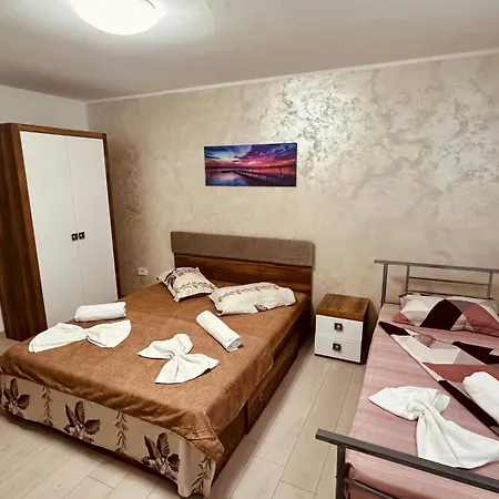 Andrada Эфорие Норд